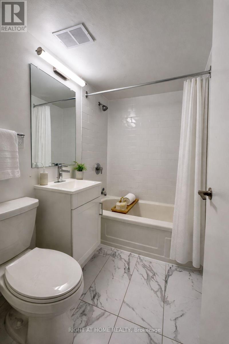 307 - 177 St. George Street, Toronto, Ontario  M5R 2M5 - Photo 9 - C12645686