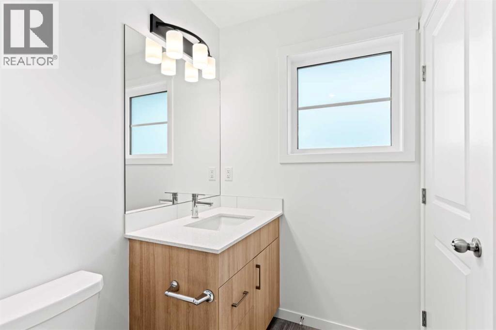 918 Creekside Boulevard Sw, Calgary, Alberta  T2X 5G8 - Photo 18 - A2268874