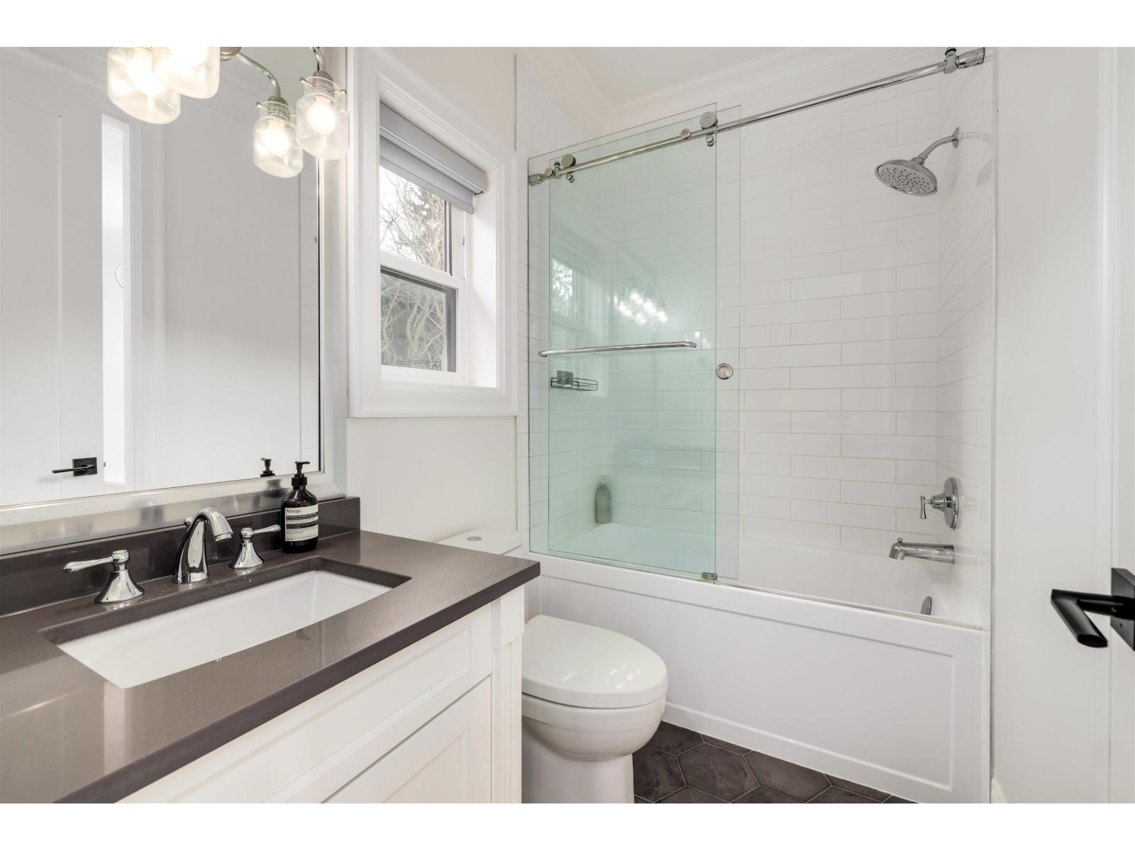 16738 Mcnair Drive, Surrey, British Columbia V3Z 0P9 - Photo 26 - R3074591