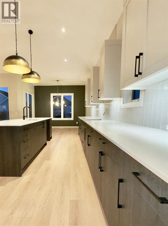 54 North Bridges Road, Langdon, Alberta  T0J 1X3 - Photo 6 - A2247407