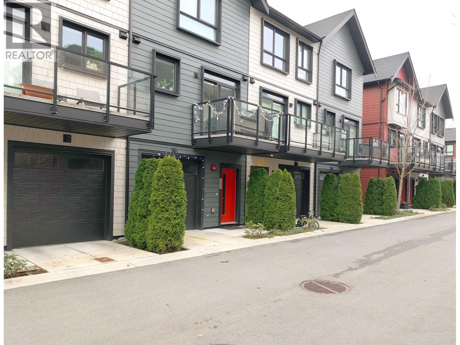 151 4738 HEMLOCK WAY, Tsawwassen, British Columbia