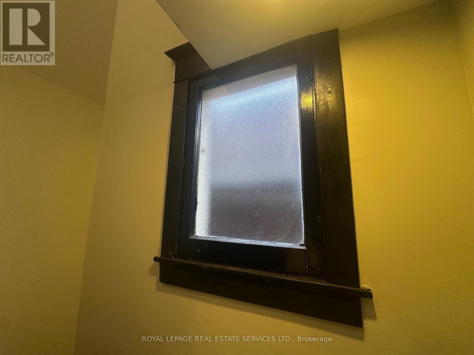 301 - 31 Tyndall Avenue, Toronto, Ontario  M6K 2E9 - Photo 23 - W12638310