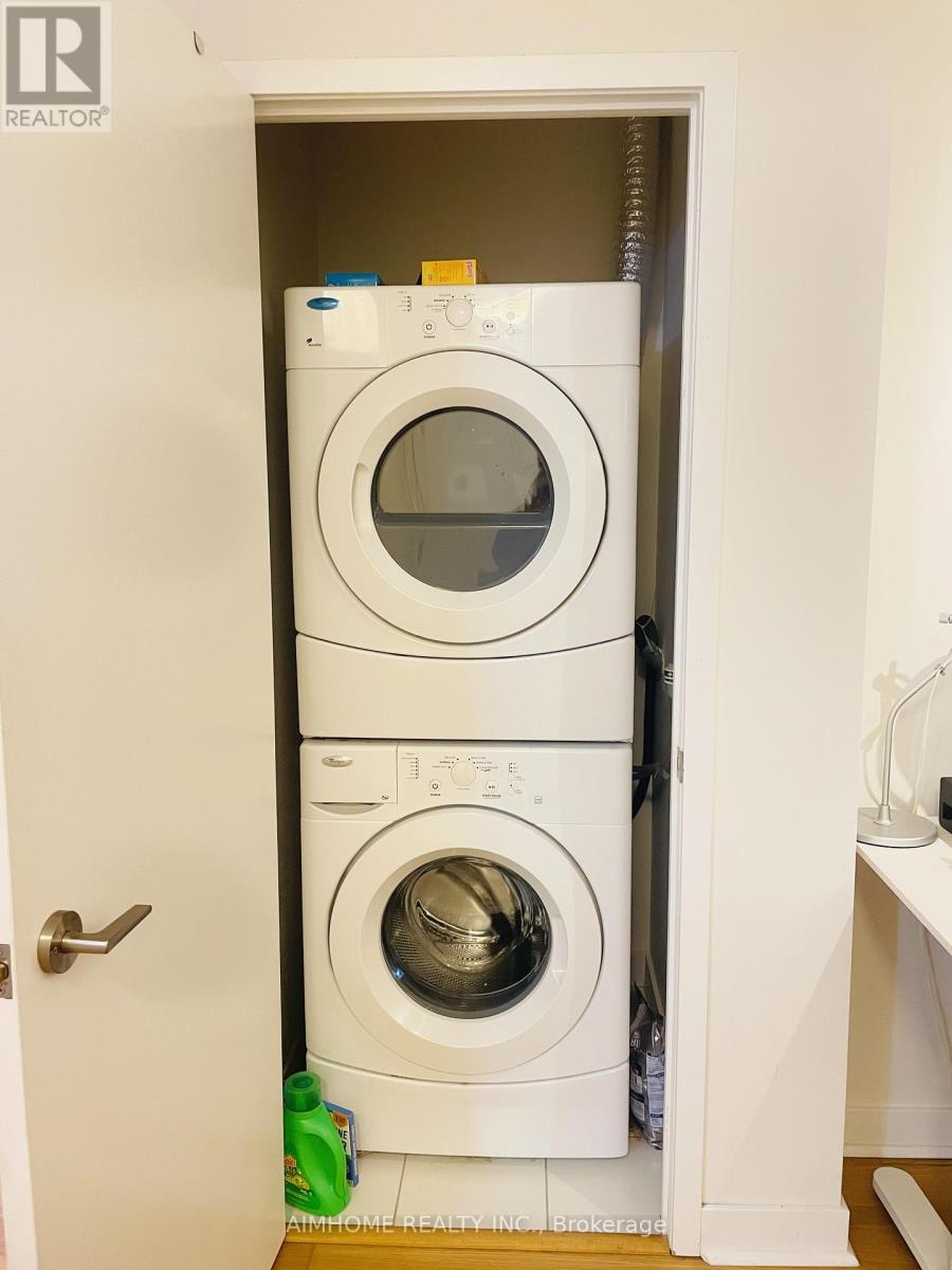 1018 - 295 Adelaide Street W, Toronto, Ontario  M5V 1P7 - Photo 9 - C12645712