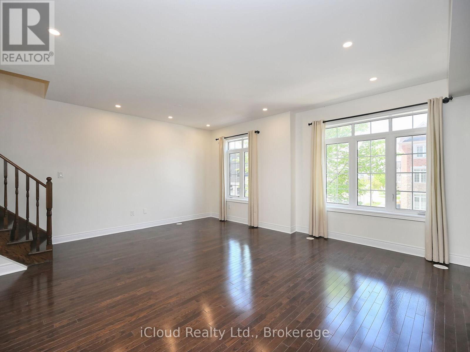 3069 Preserve Drive, Oakville, Ontario  L6M 0T6 - Photo 17 - W12644728