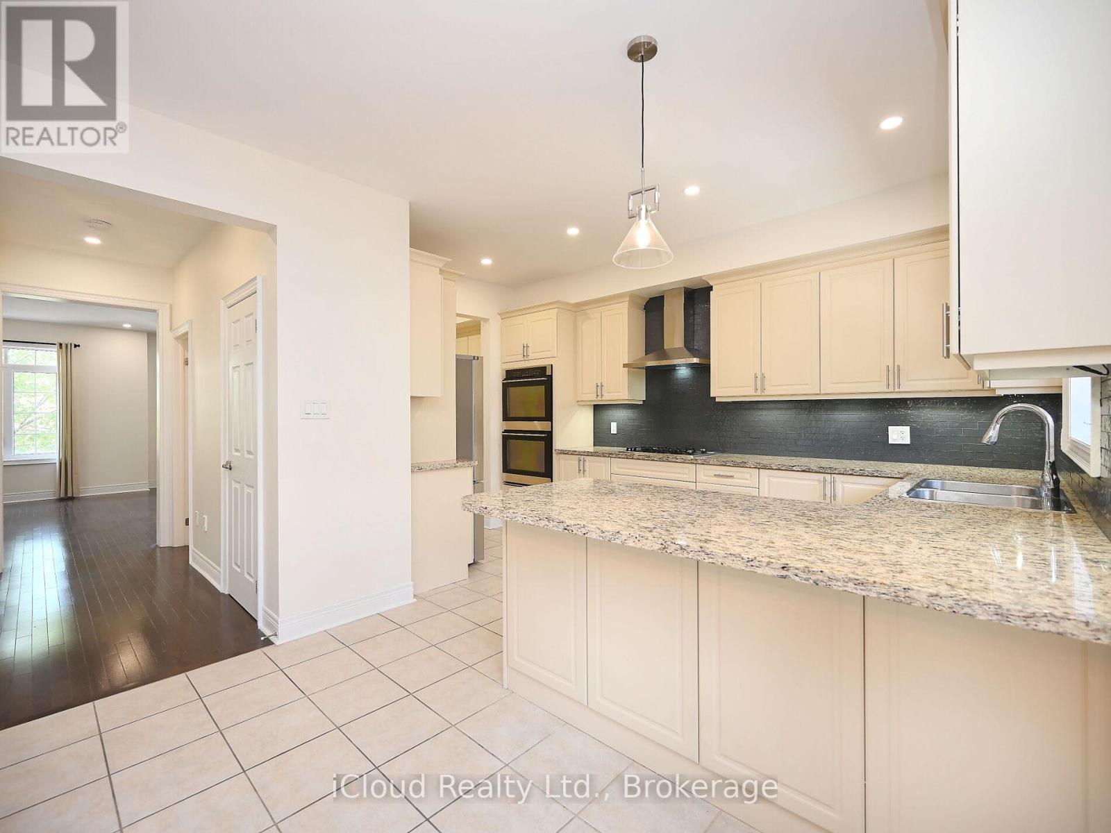 3069 Preserve Drive, Oakville, Ontario  L6M 0T6 - Photo 23 - W12644728