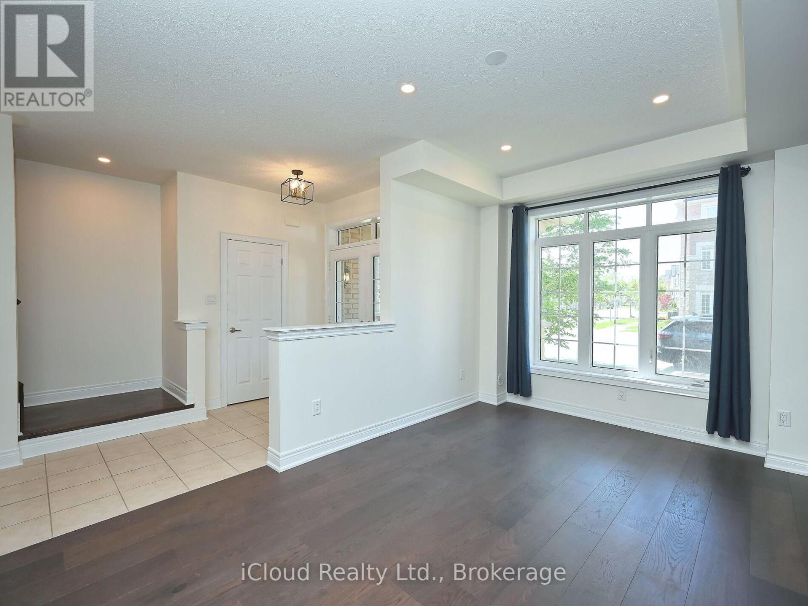 3069 Preserve Drive, Oakville, Ontario  L6M 0T6 - Photo 9 - W12644728