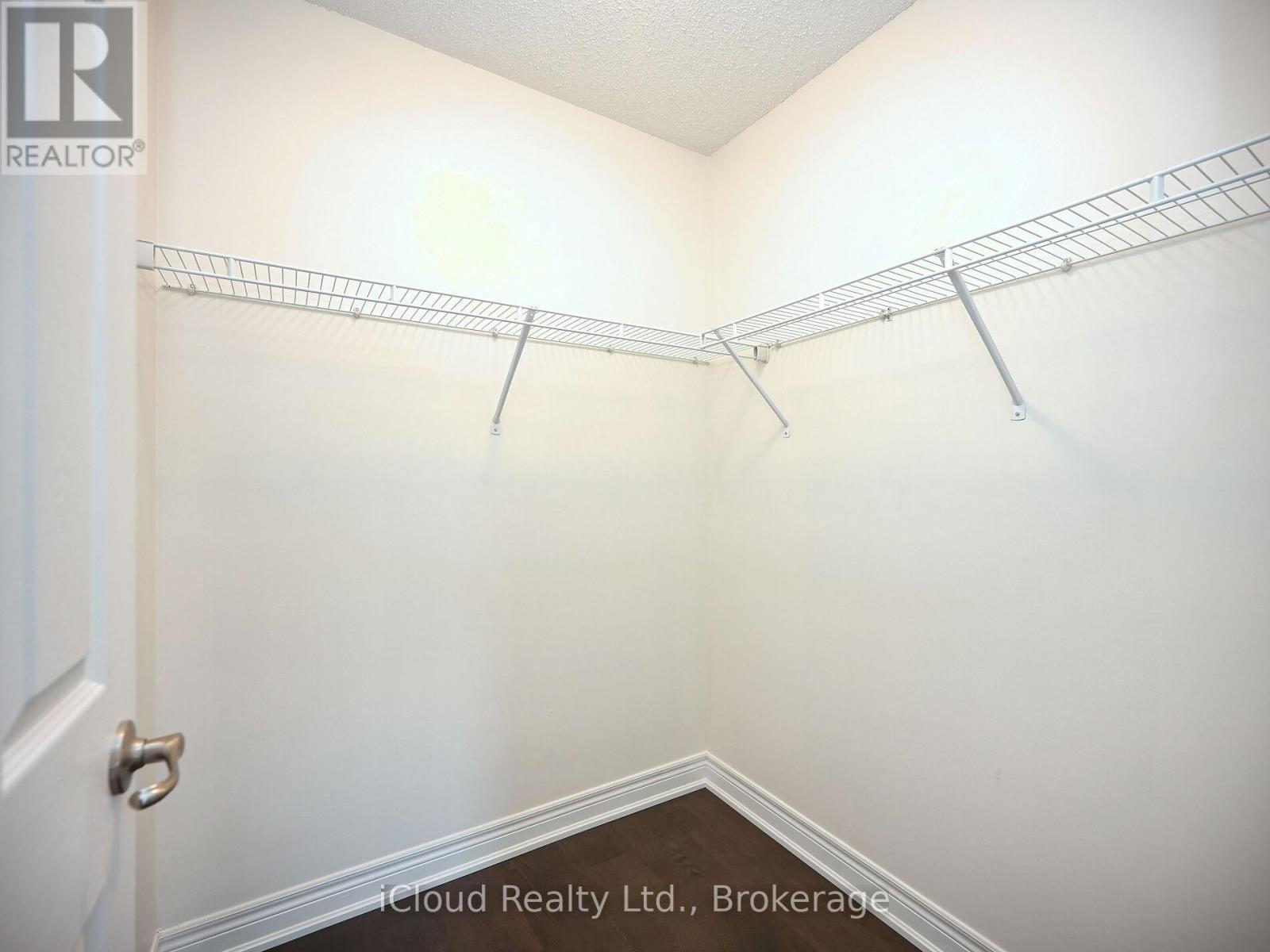 3069 Preserve Drive, Oakville, Ontario  L6M 0T6 - Photo 35 - W12644728