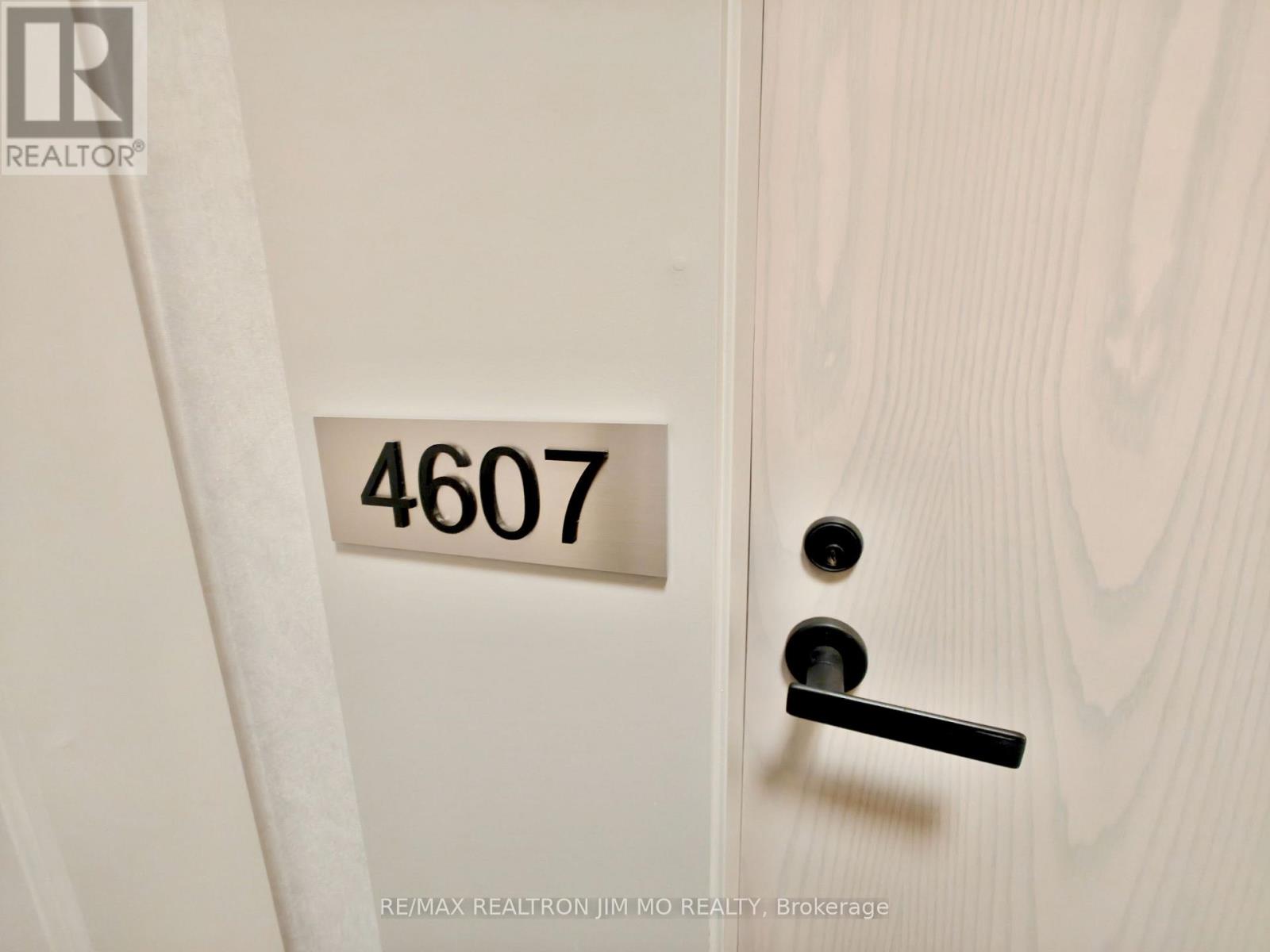 4607 - 8 Interchange Way, Vaughan, Ontario  L4K 0R2 - Photo 2 - N12645696