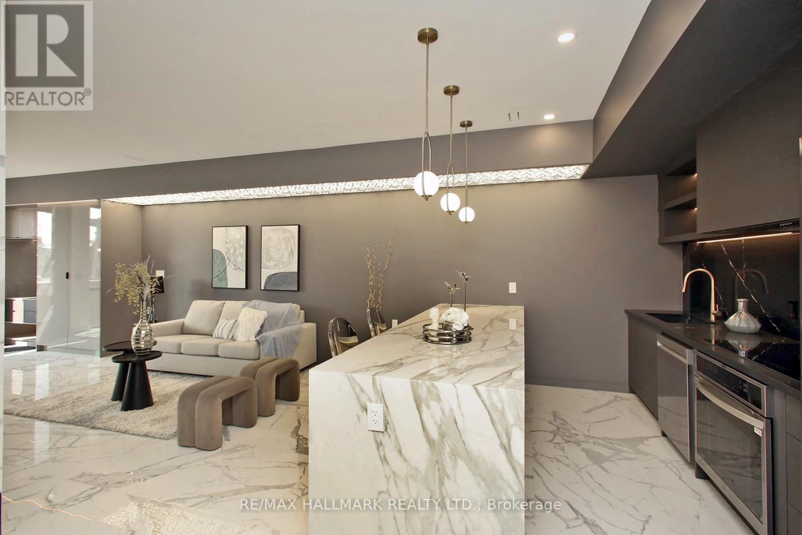 4b Owen Street, Toronto, Ontario  M8W 3T4 - Photo 7 - W12645704