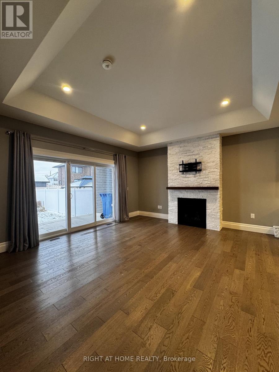 463 Martinique Avenue, Windsor, Ontario  N8P 0E7 - Photo 8 - X12645716