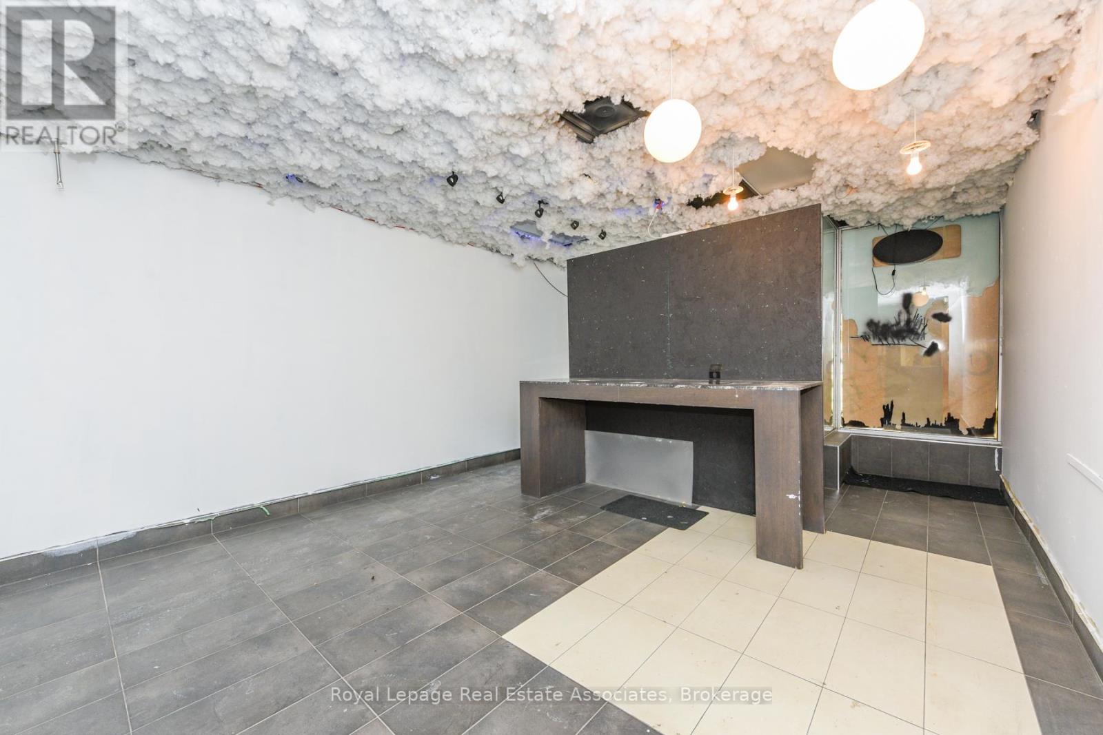 Main Level - 756 Yonge Street, Toronto, Ontario  M4Y 2B6 - Photo 12 - C12595028