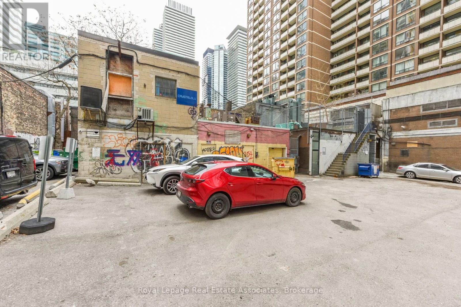 Main Level - 756 Yonge Street, Toronto, Ontario  M4Y 2B6 - Photo 29 - C12595028