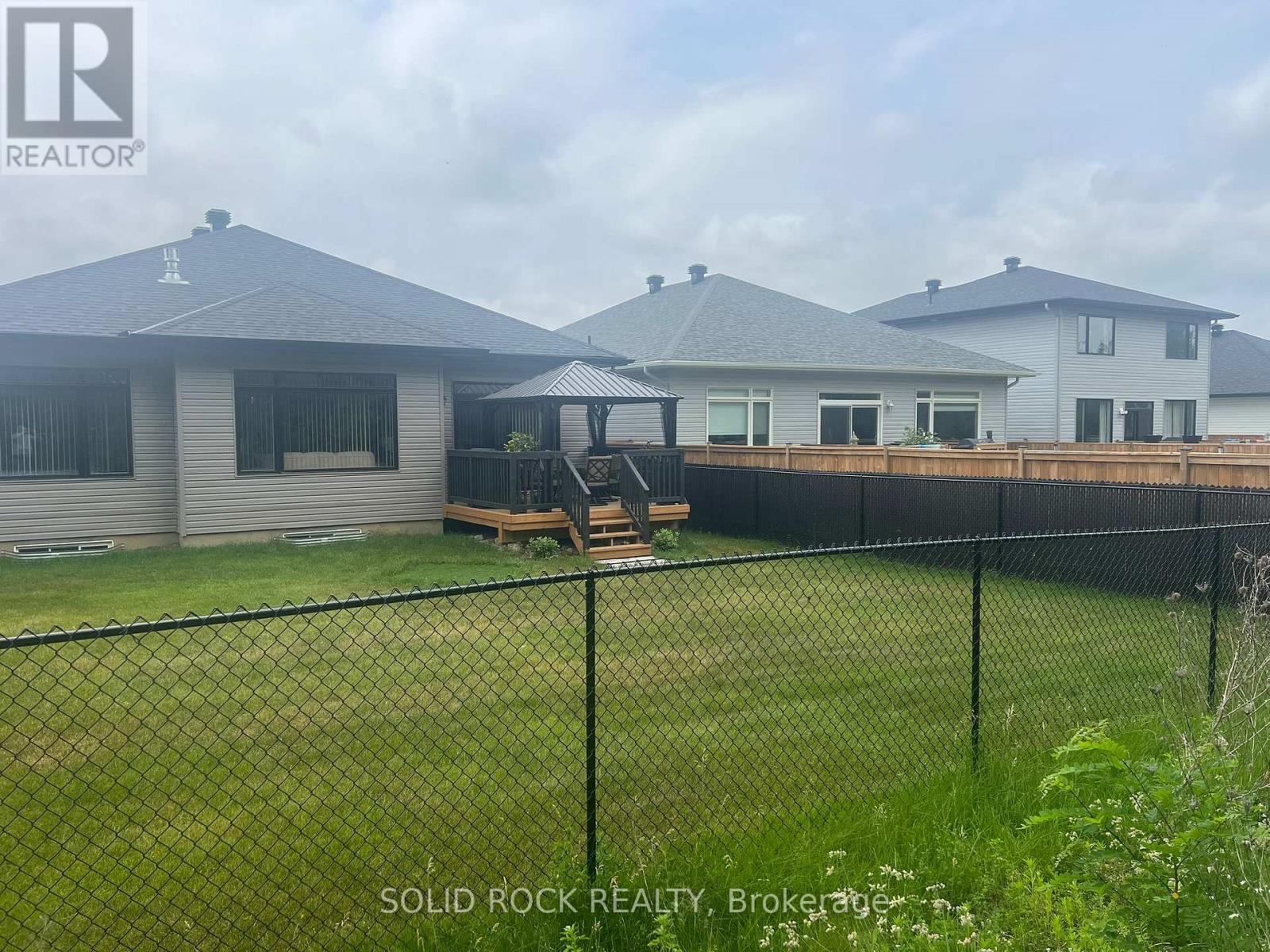 301 Wood Avenue, Smiths Falls, Ontario  K7A 5H4 - Photo 35 - X12645492