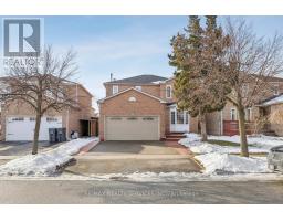 7 DUGGAN DRIVE, Brampton, Ontario