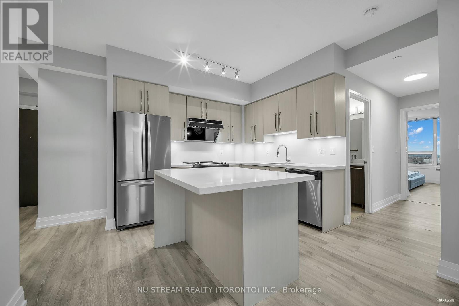 1611 - 3600 Highway 7 Avenue, Vaughan, Ontario  L4L 0G7 - Photo 10 - N12645192