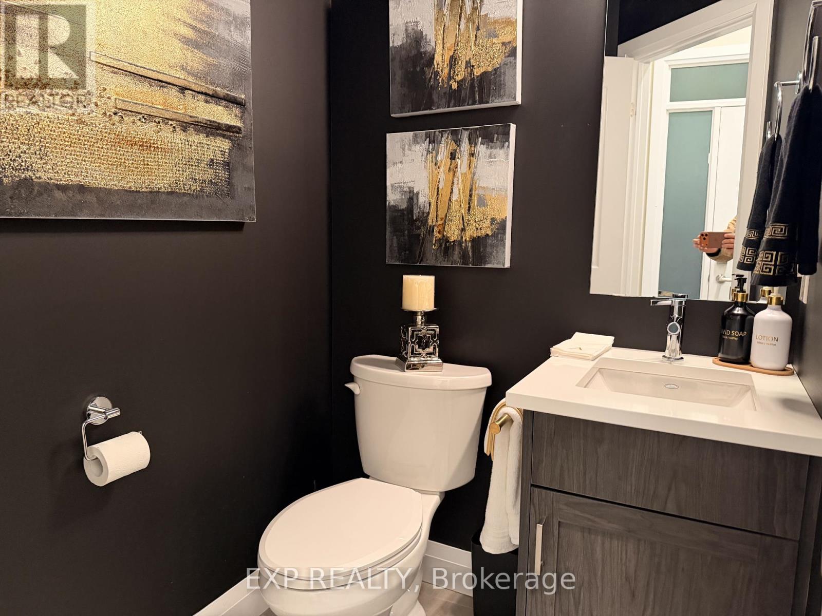 Unit#17 - 143 Elgin Street, Cambridge, Ontario  N1R 0E1 - Photo 42 - X12604138