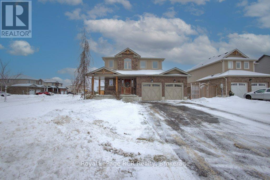 11 Green Street, Mapleton, Ontario  N0G 1P0 - Photo 2 - X12645728