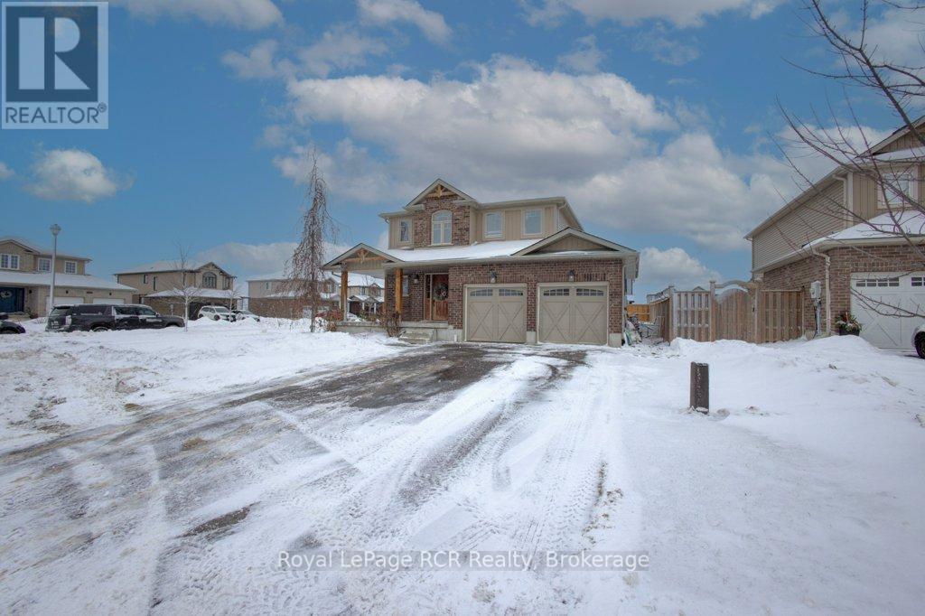11 Green Street, Mapleton, Ontario  N0G 1P0 - Photo 4 - X12645728