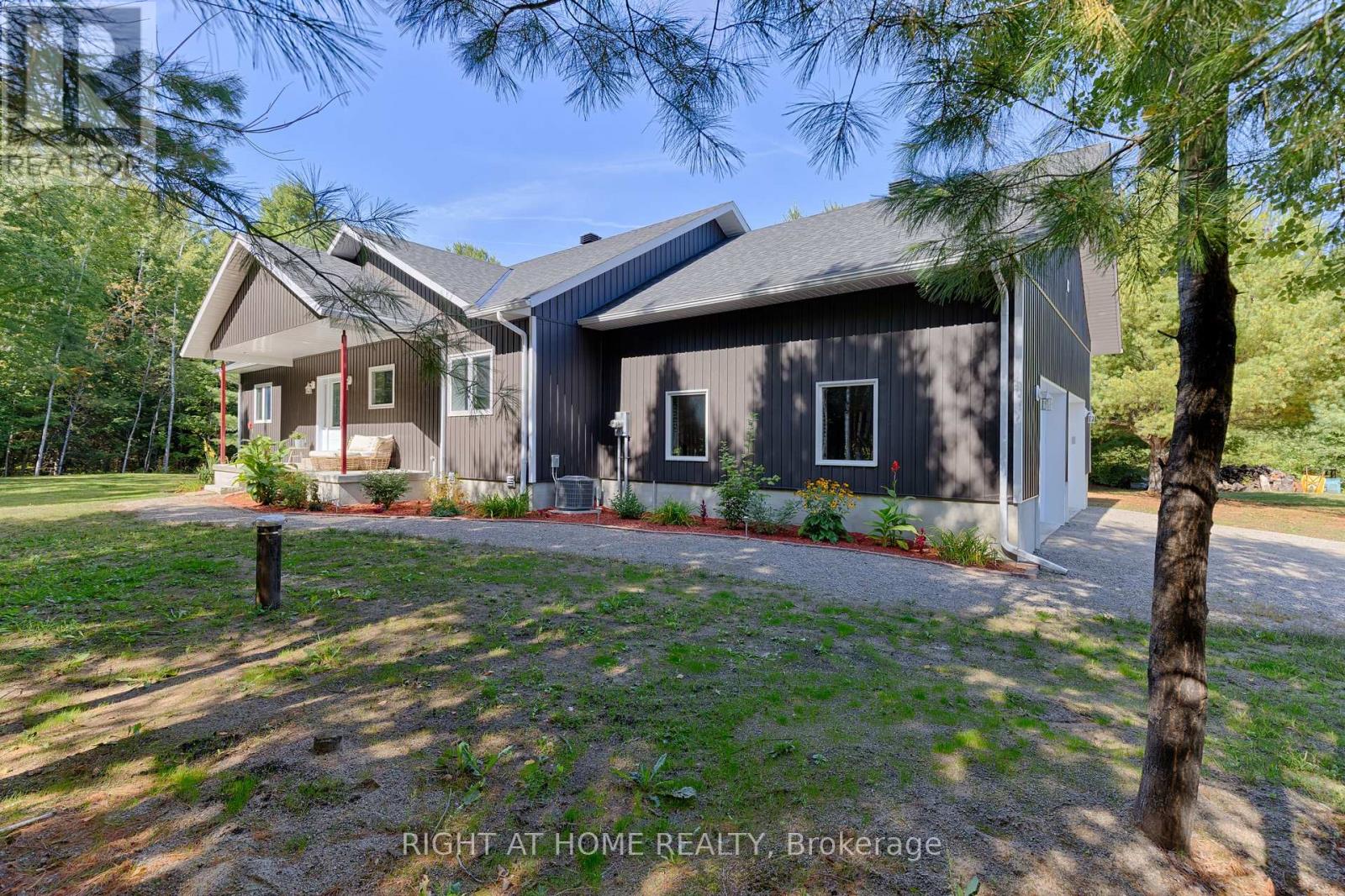 954 GERMANICUS ROAD, North Algona Wilberforce, Ontario