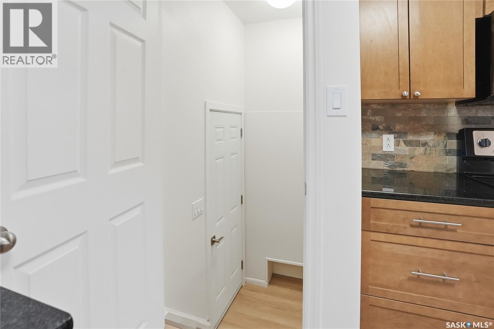 1906 Louise Avenue, Saskatoon, Saskatchewan  S7J 2C2 - Photo 15 - SK025839