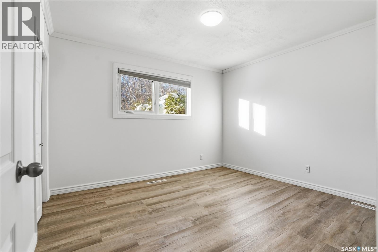 1906 Louise Avenue, Saskatoon, Saskatchewan  S7J 2C2 - Photo 18 - SK025839