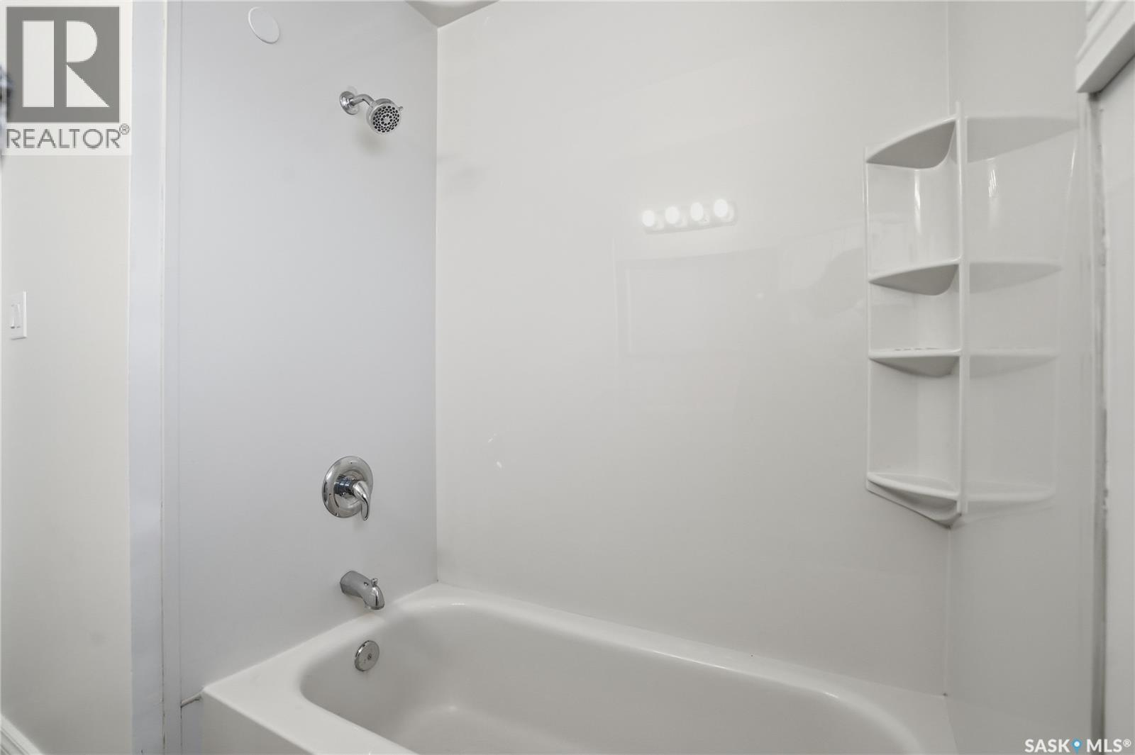 1906 Louise Avenue, Saskatoon, Saskatchewan  S7J 2C2 - Photo 21 - SK025839