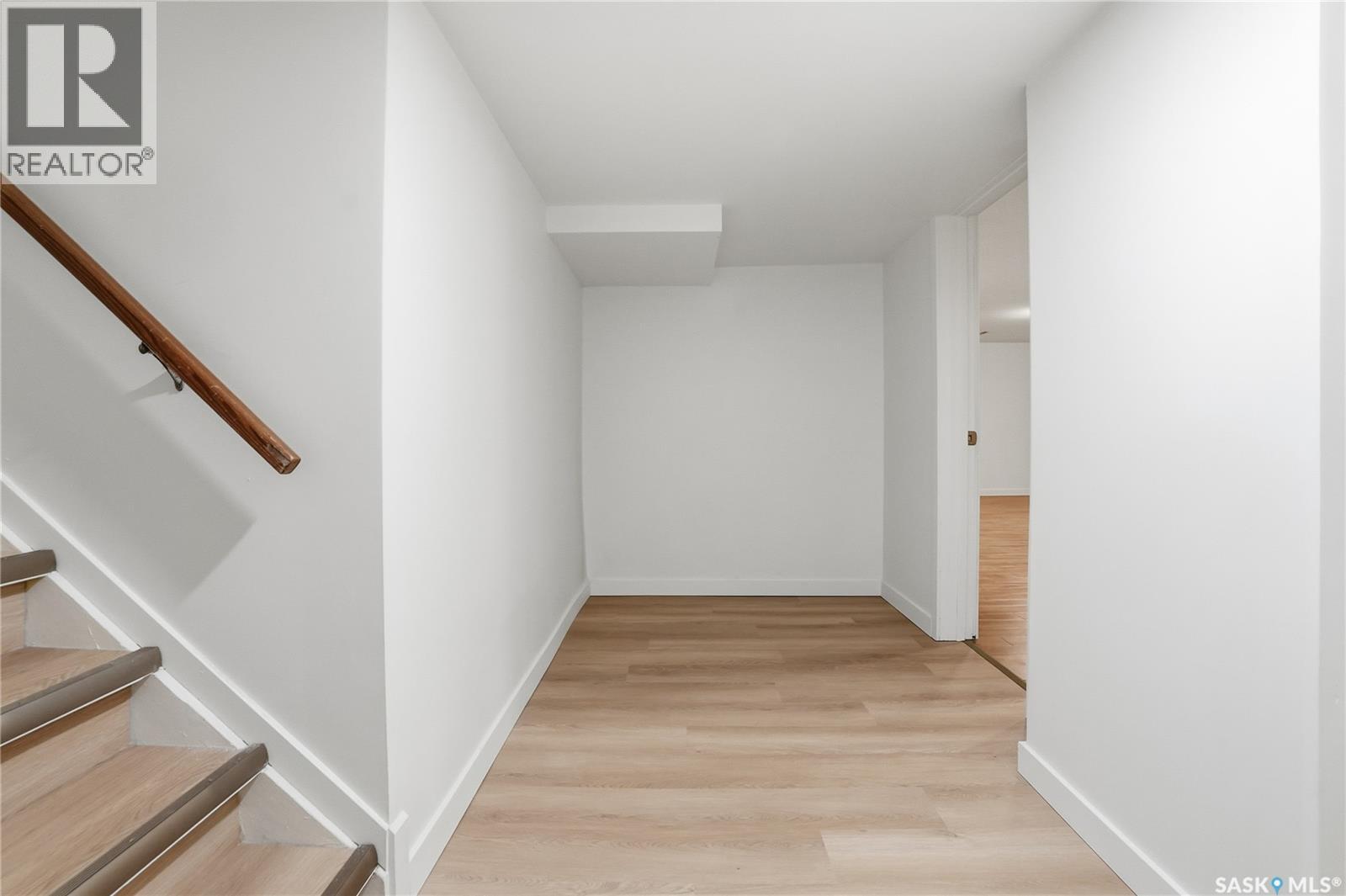 1906 Louise Avenue, Saskatoon, Saskatchewan  S7J 2C2 - Photo 24 - SK025839