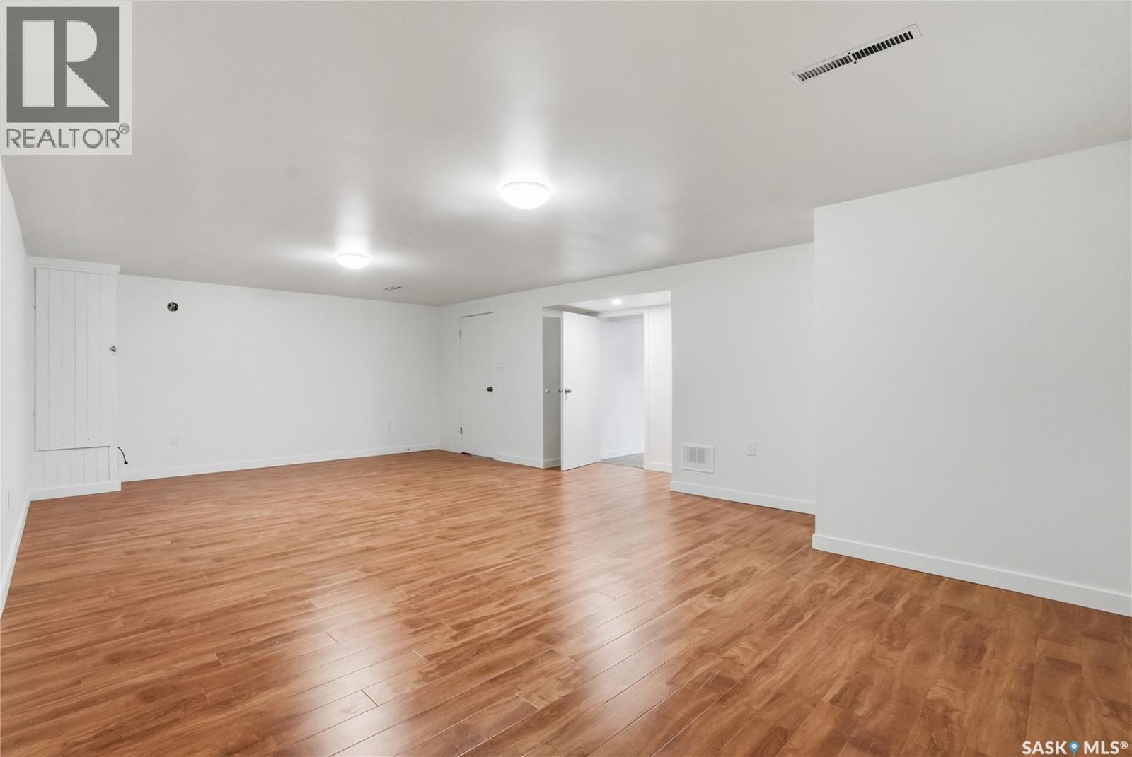 1906 Louise Avenue, Saskatoon, Saskatchewan  S7J 2C2 - Photo 29 - SK025839