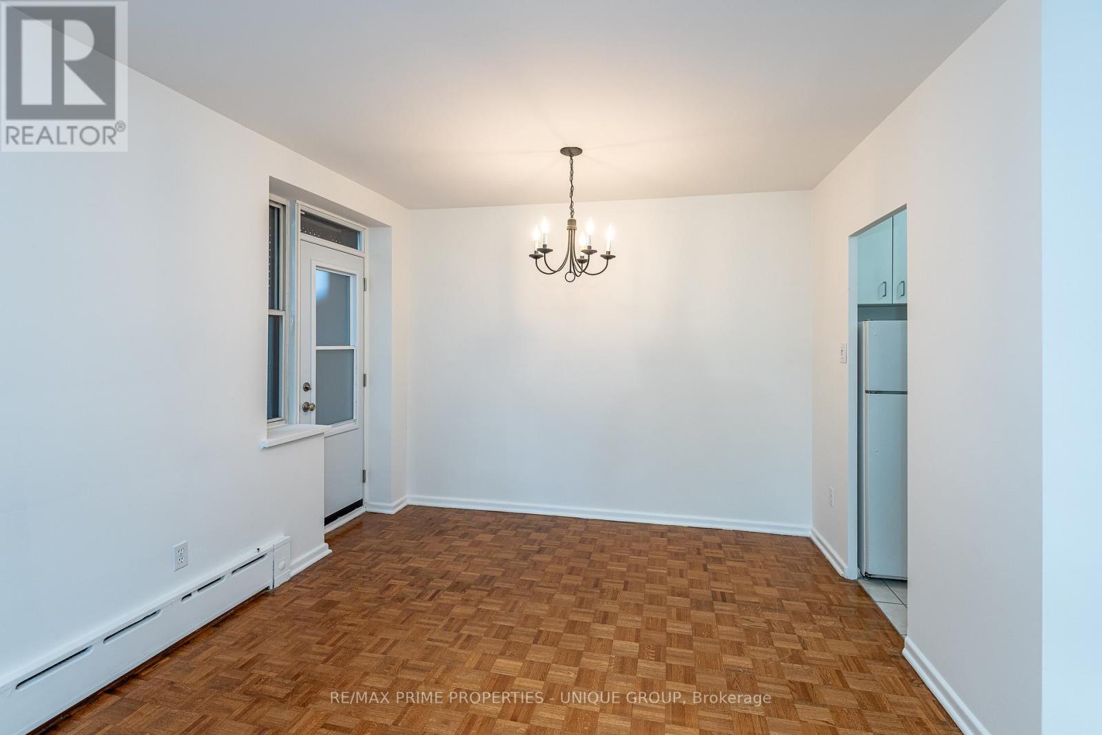 303 - 78 Warren Road, Toronto, Ontario  M4V 2R6 - Photo 9 - C12461621