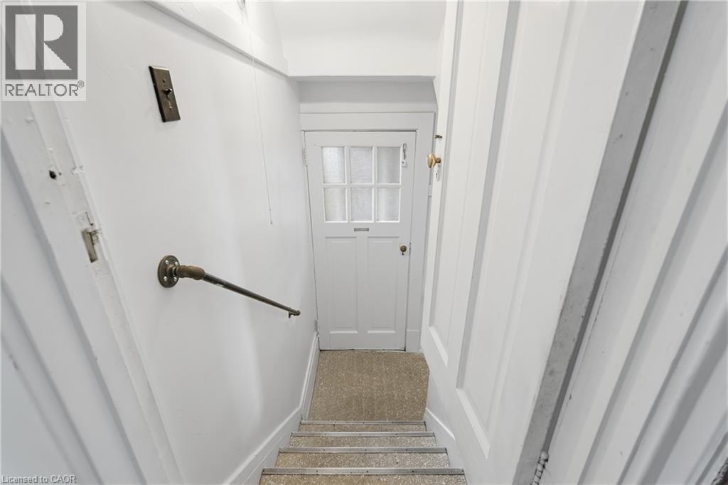 110 Houghton Avenue S, Hamilton, Ontario  L8K 2M8 - Photo 19 - 40792565