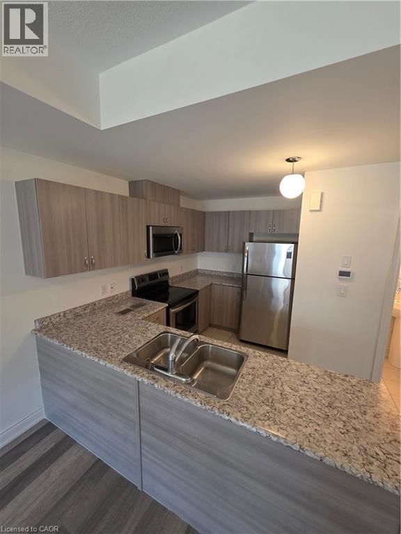 2571 Ladyfern Crossing Unit# 27, Pickering, Ontario  L1X 0E6 - Photo 14 - 40786095