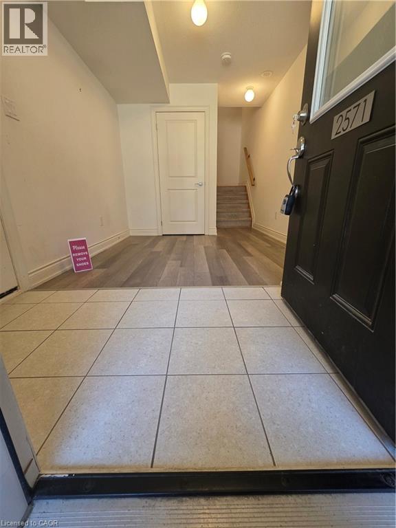 2571 Ladyfern Crossing Unit# 27, Pickering, Ontario  L1X 0E6 - Photo 2 - 40786095