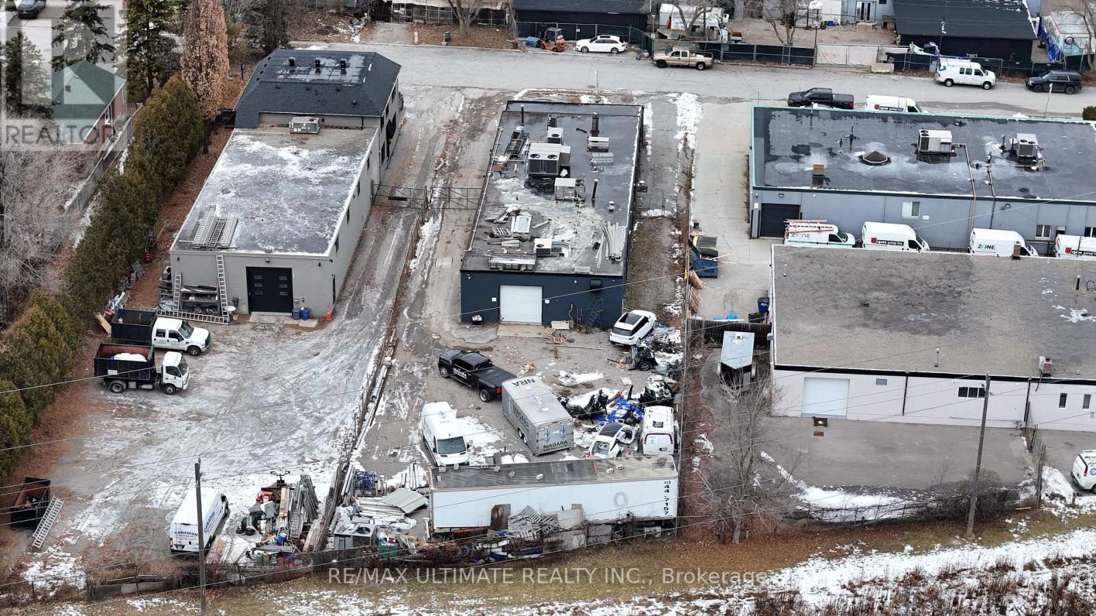 1 - 37 MINFORD AVENUE, Toronto, Ontario