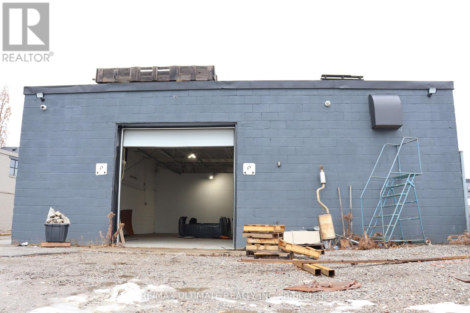 1 - 37 Minford Avenue, Toronto, Ontario  M1R 2B4 - Photo 2 - E12645732