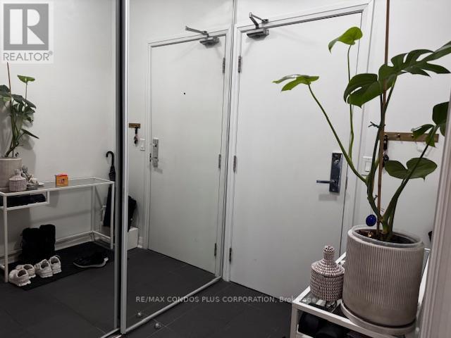 405 - 60 Annie Craig Drive, Toronto, Ontario  M8V 0C5 - Photo 2 - W12645736