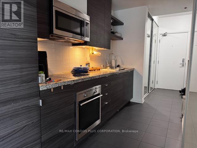 405 - 60 Annie Craig Drive, Toronto, Ontario  M8V 0C5 - Photo 3 - W12645736