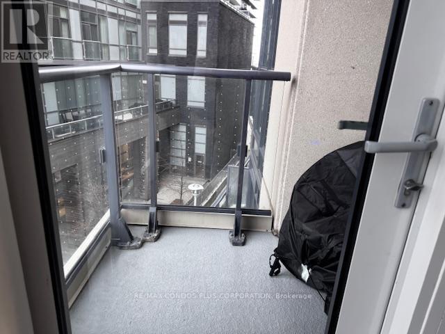 405 - 60 Annie Craig Drive, Toronto, Ontario  M8V 0C5 - Photo 8 - W12645736