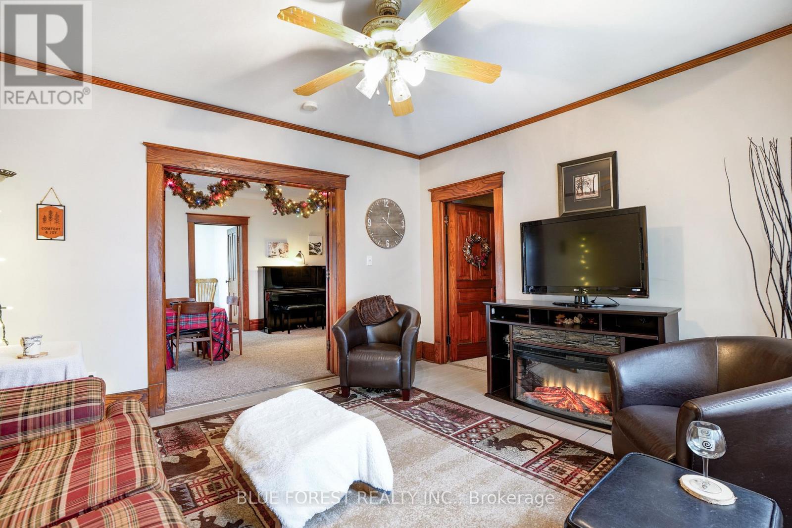 136 Furnival Road, West Elgin, Ontario  N0L 2C0 - Photo 11 - X12645742