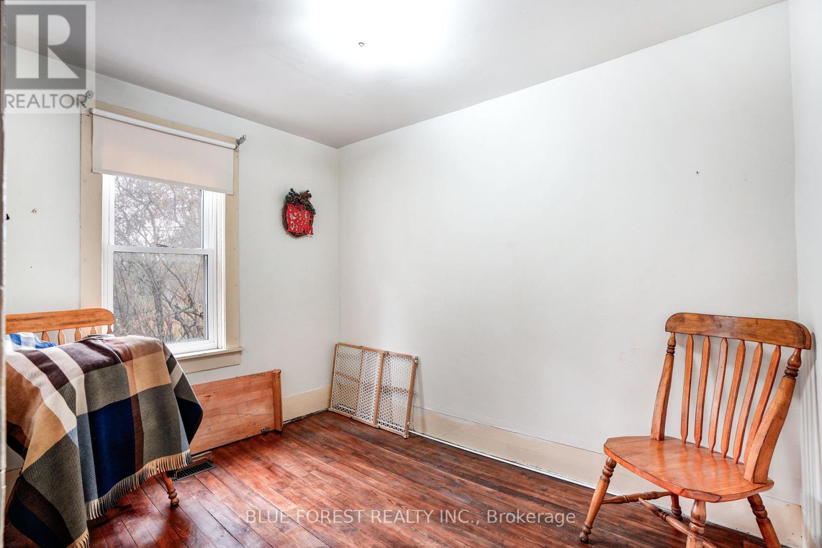 136 Furnival Road, West Elgin, Ontario  N0L 2C0 - Photo 22 - X12645742