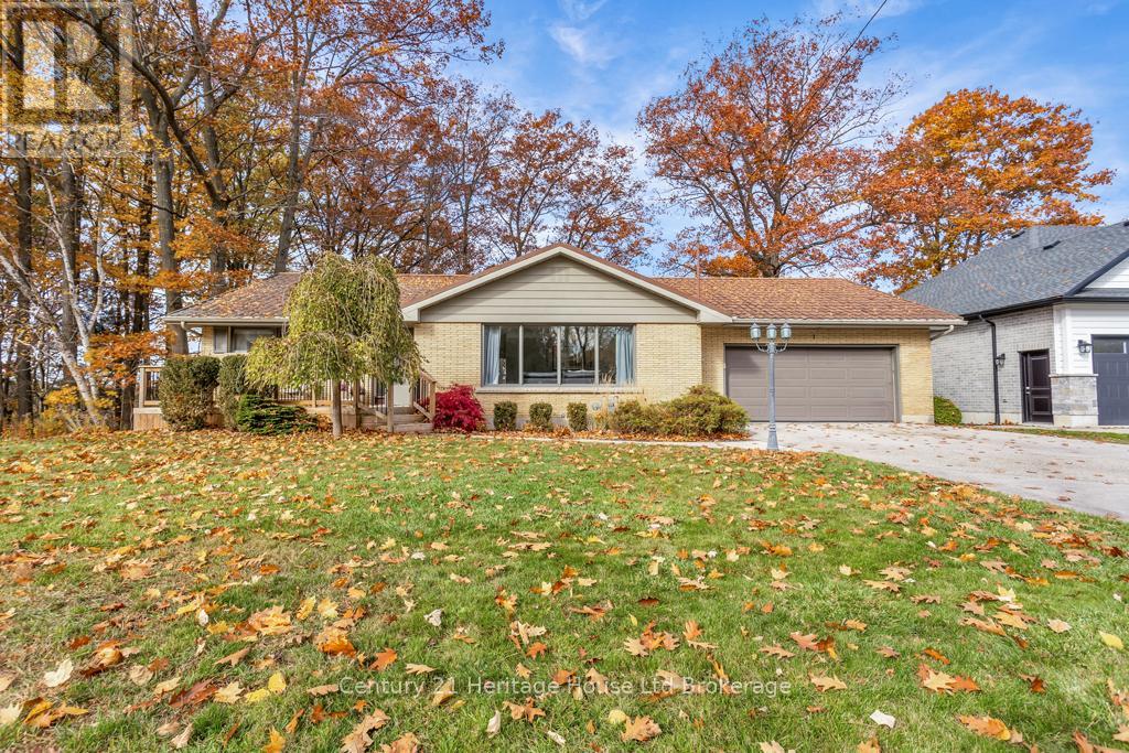 1 HIGHLAND DRIVE, Tillsonburg, Ontario