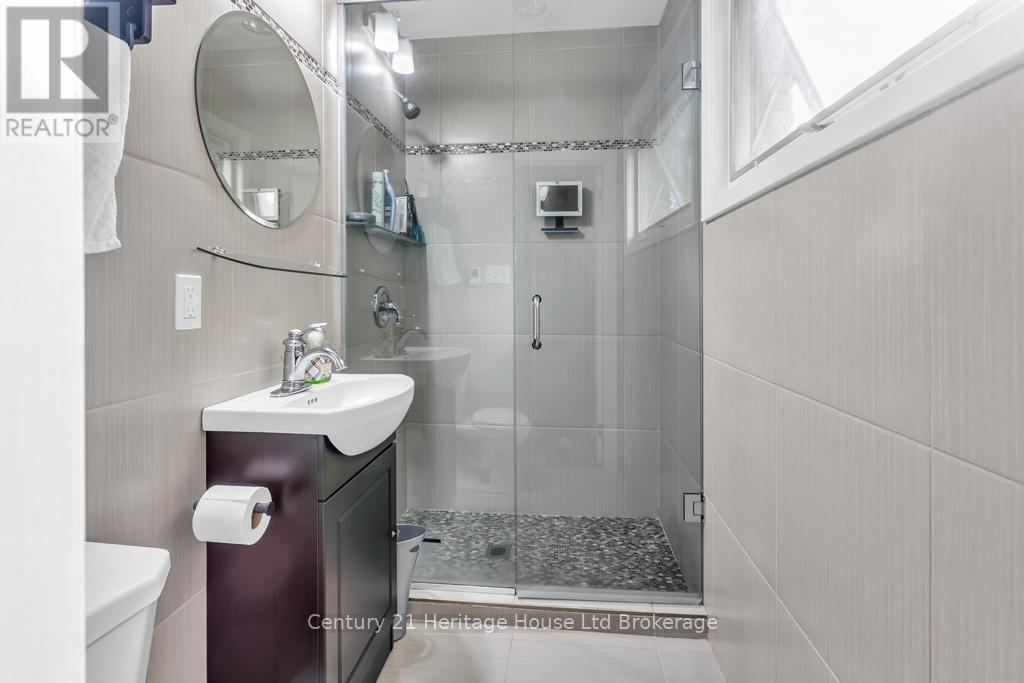 1 Highland Drive, Tillsonburg, Ontario  N4G 2E8 - Photo 15 - X12645762