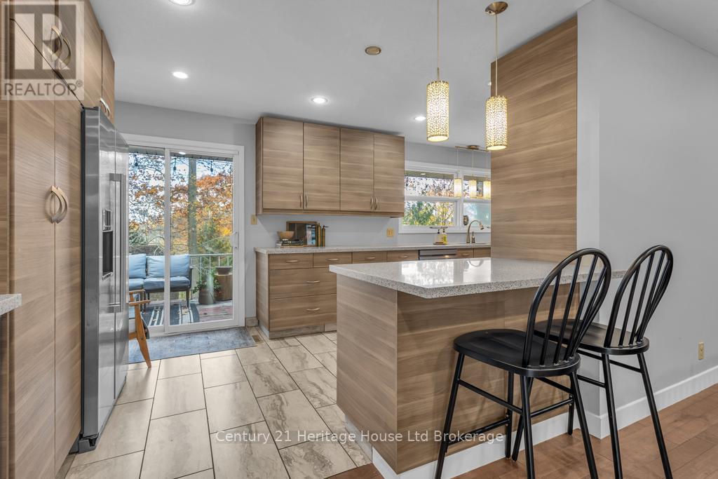 1 Highland Drive, Tillsonburg, Ontario  N4G 2E8 - Photo 7 - X12645762