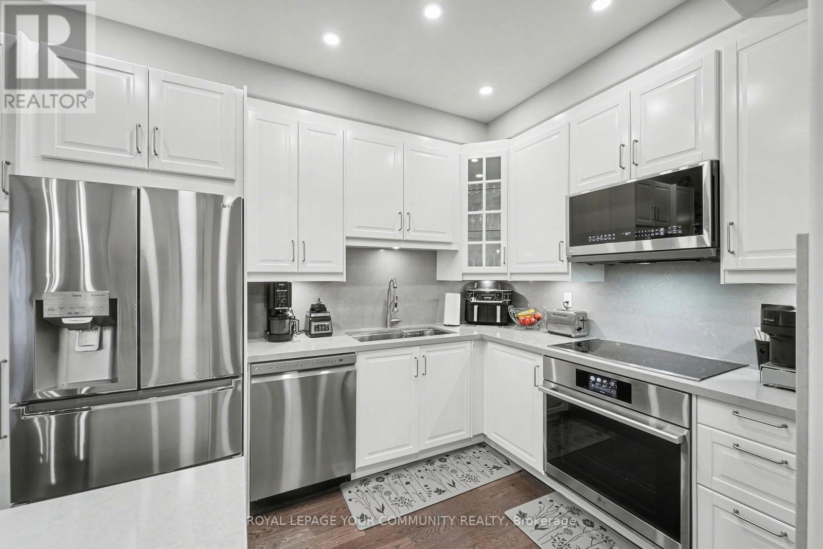 49 - 201 Westbank Trail, Hamilton, Ontario  L8J 0H4 - Photo 17 - X12578766