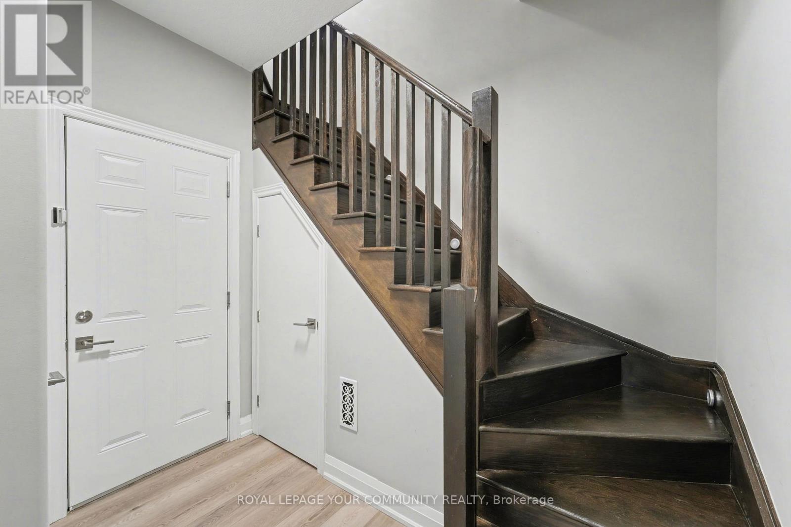 49 - 201 Westbank Trail, Hamilton, Ontario  L8J 0H4 - Photo 26 - X12578766