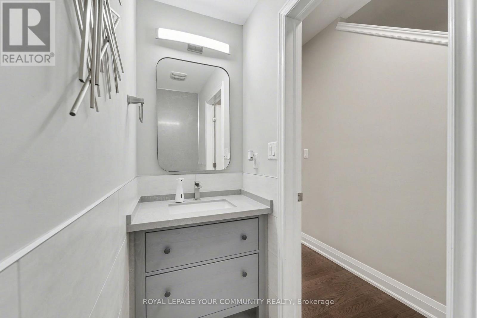 49 - 201 Westbank Trail, Hamilton, Ontario  L8J 0H4 - Photo 25 - X12578766