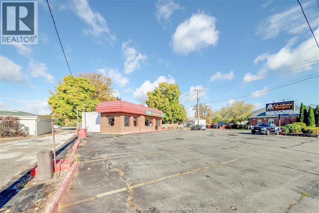 215 Grand Avenue West, Chatham, Ontario  N7L 1C3 - Photo 8 - 25031846