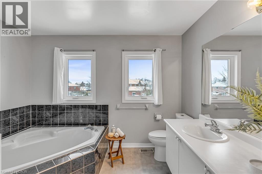 72 Hilborn Avenue, Cambridge, Ontario  N1T 1M8 - Photo 31 - 40793284