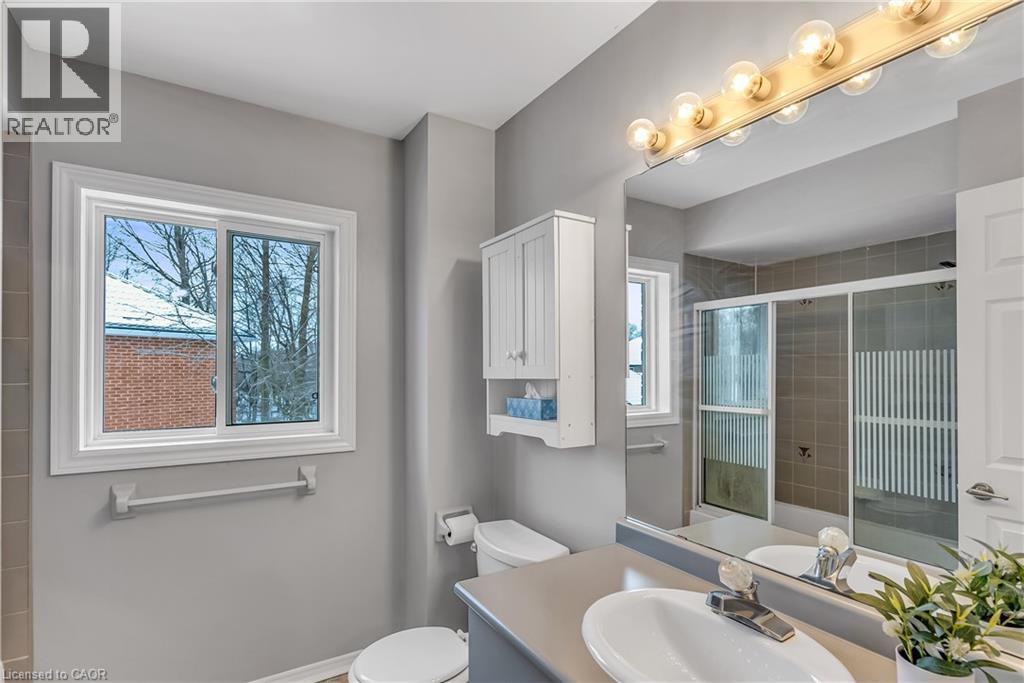 72 Hilborn Avenue, Cambridge, Ontario  N1T 1M8 - Photo 37 - 40793284