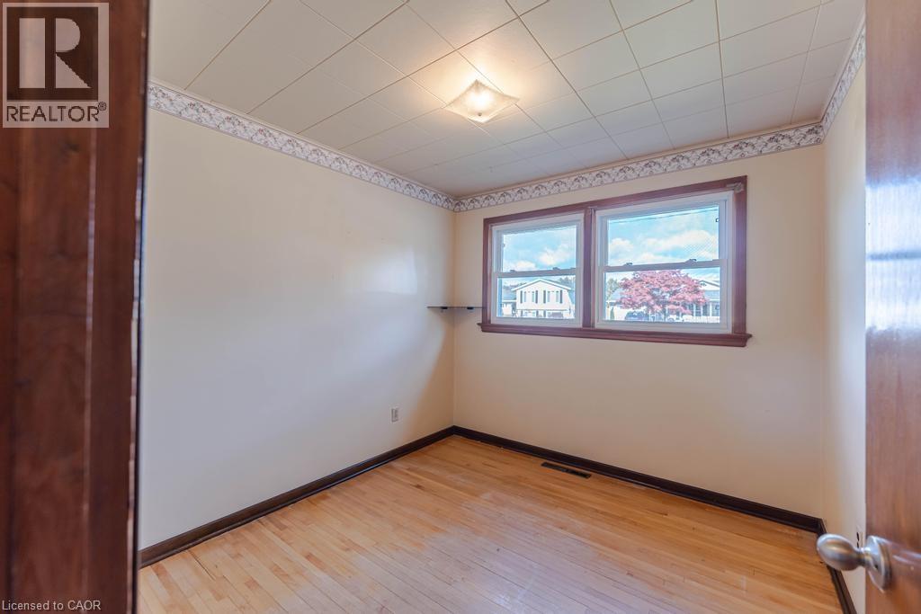 24 Hilda Street, Welland, Ontario  L3C 3N2 - Photo 10 - 40781178