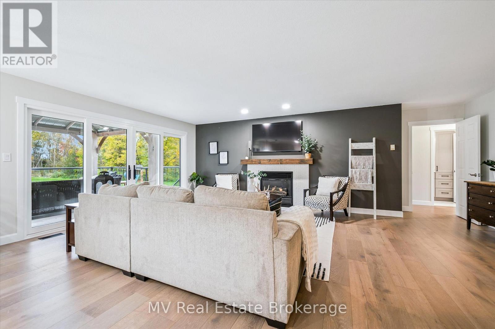 7003 Beatty Line N, Centre Wellington, Ontario  N1M 2W3 - Photo 8 - X12645760